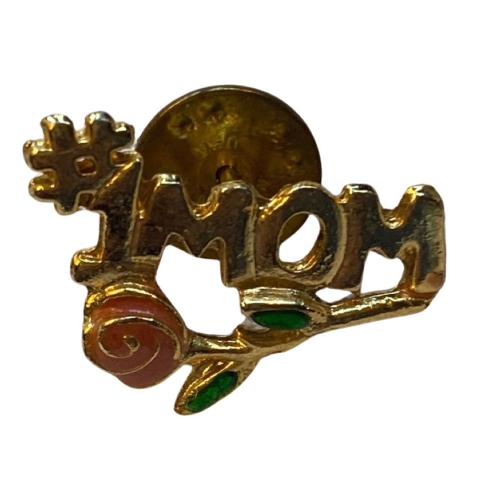 Lovely #1 Mom Floral Mother’s Day Pin